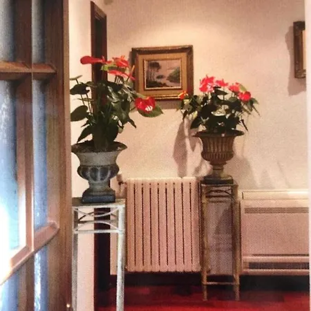 Boutique Con Chimenea Y Indoor Pool Villa